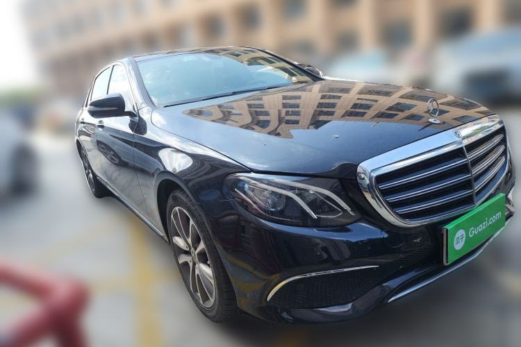 Used Mercedes-Benz E-Class 2018 Facelift E 200 L Front Right 45 Deg