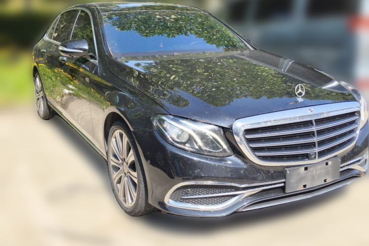 Used Mercedes-Benz E-Class 2018 Facelift E 300 L Luxury Edition Front Right 45 Deg