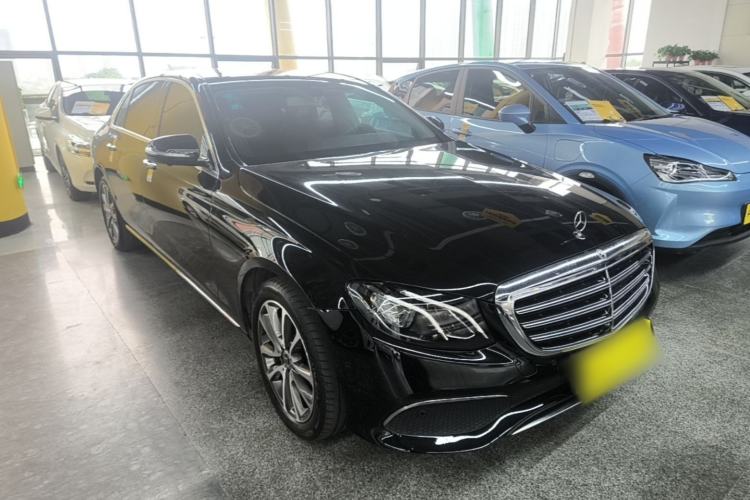 Used Mercedes-Benz E-Class 2018 Facelifted E 300 L Stylish Version Front Right 45 Deg