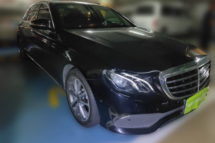 Used Mercedes-Benz E-Class 2018 Facelift E 300 L Luxury Edition Front Right 45 Deg