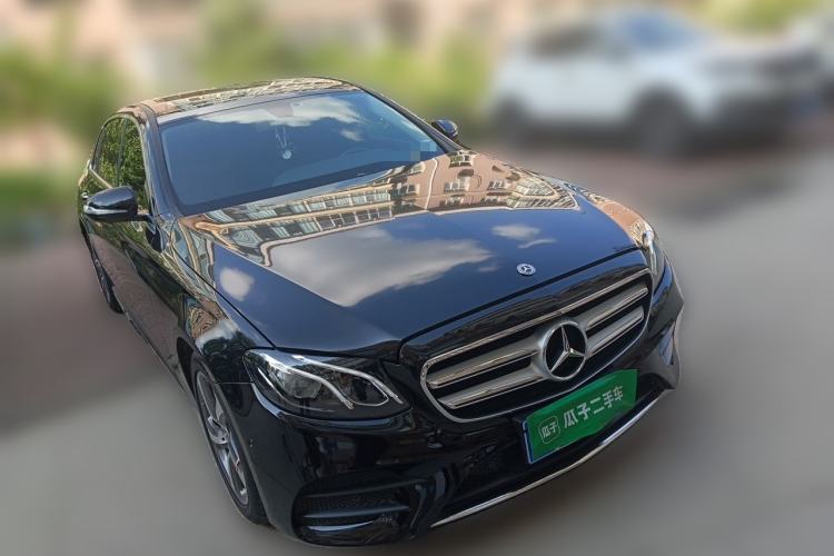 Used Mercedes-Benz E-Class 2018 Facelift E 200 L Sport 4MATIC Front Right 45 Deg