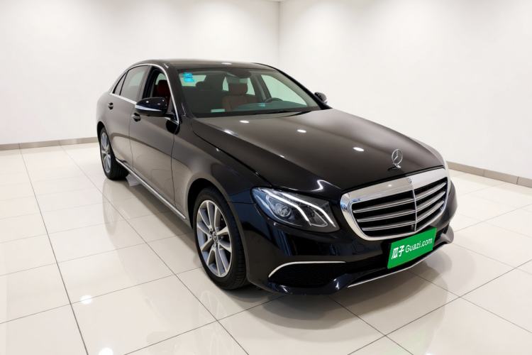 Used Mercedes-Benz E-Class 2018 Facelift E 300 L Luxury Edition Front Right 45 Deg