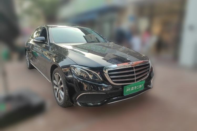 Used Mercedes-Benz E-Class 2018 E 200 L 4MATIC Front Right 45 Deg