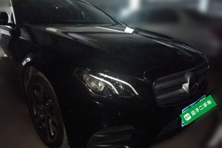 Used Mercedes-Benz E-Class 2018 Restyled E 300 L Sport Luxury Edition Front Right 45 Deg