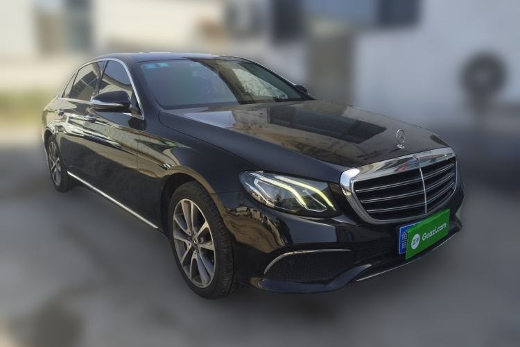 Used Mercedes-Benz E-Class 2018 Facelift E 200 L Front Right 45 Deg
