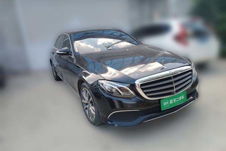 Used Mercedes-Benz E-Class 2018 Facelifted E 300 L Stylish Version Front Right 45 Deg