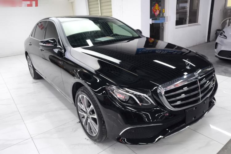 Used Mercedes-Benz E-Class 2018 E 200 L Front Right 45 Deg