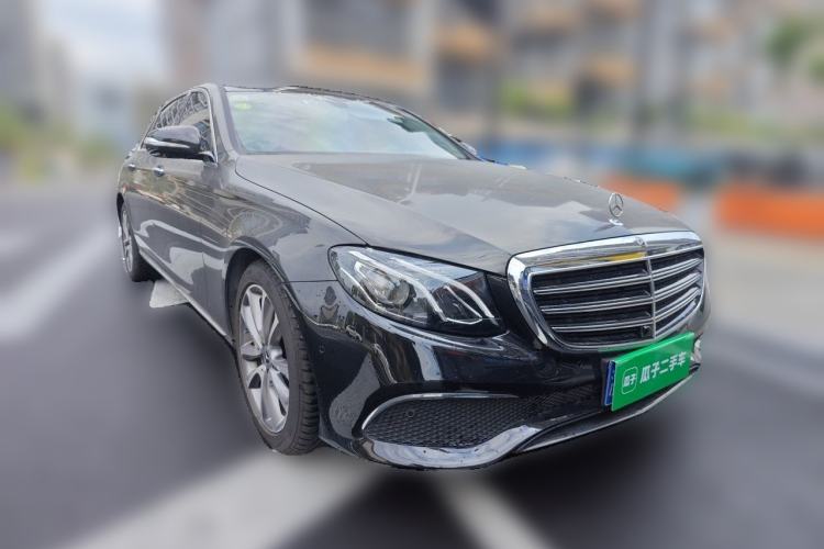 Used Mercedes-Benz E-Class 2018 Facelifted E 300 L Stylish Version Front Right 45 Deg
