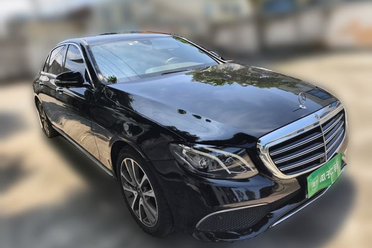 Used Mercedes-Benz E-Class 2018 Facelift E 300 L Luxury Edition Front Right 45 Deg
