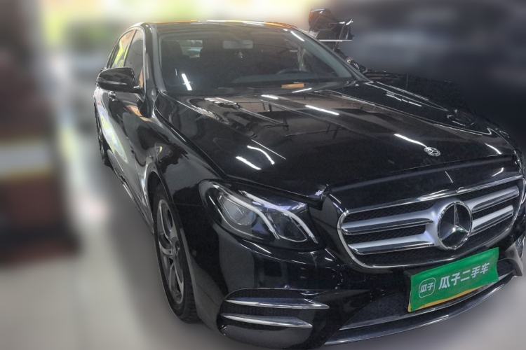 Used Mercedes-Benz E-Class 2018 E 300 L Sporty and Stylish Model Front Right 45 Deg