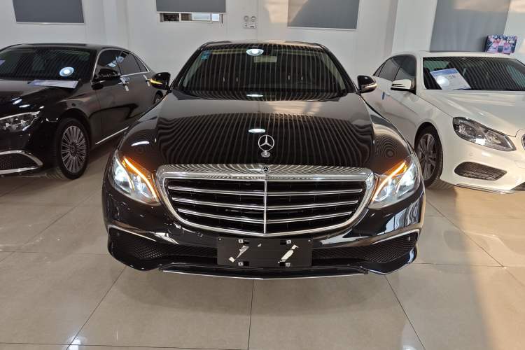 Used Mercedes-Benz E-Class 2018 Facelift E 200 L 4MATIC Front