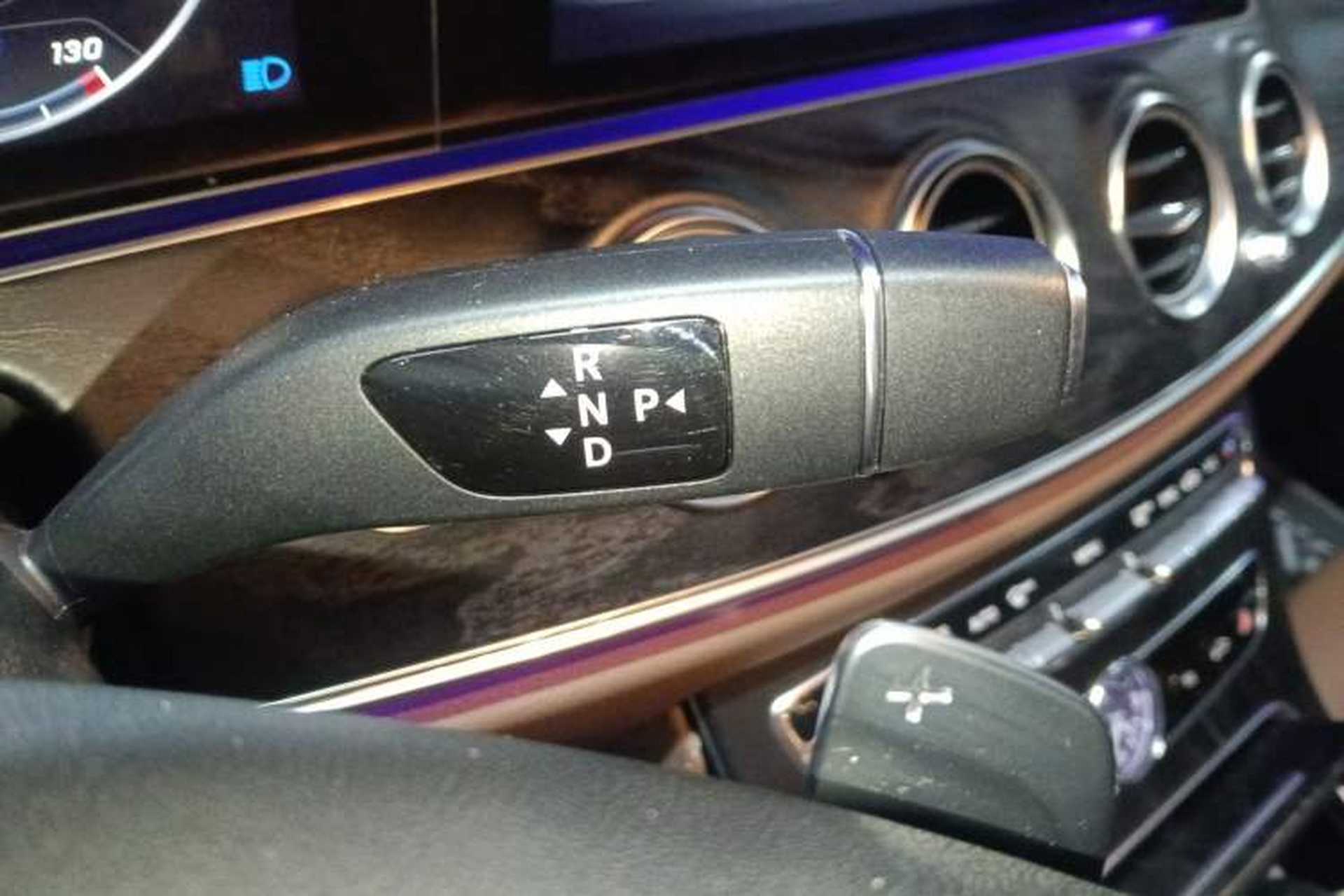Used Mercedes-Benz E-Class 2018 E 200 L Sport Edition Gear Lever