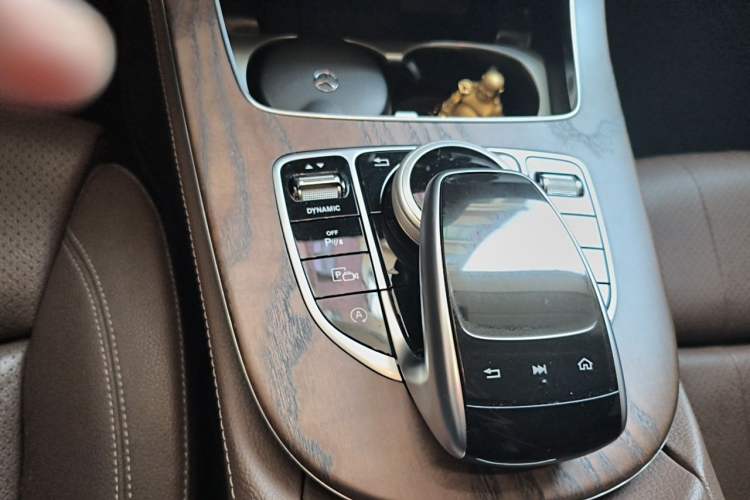 Used Mercedes-Benz E-Class 2018 Facelift E 200 L Gear Lever