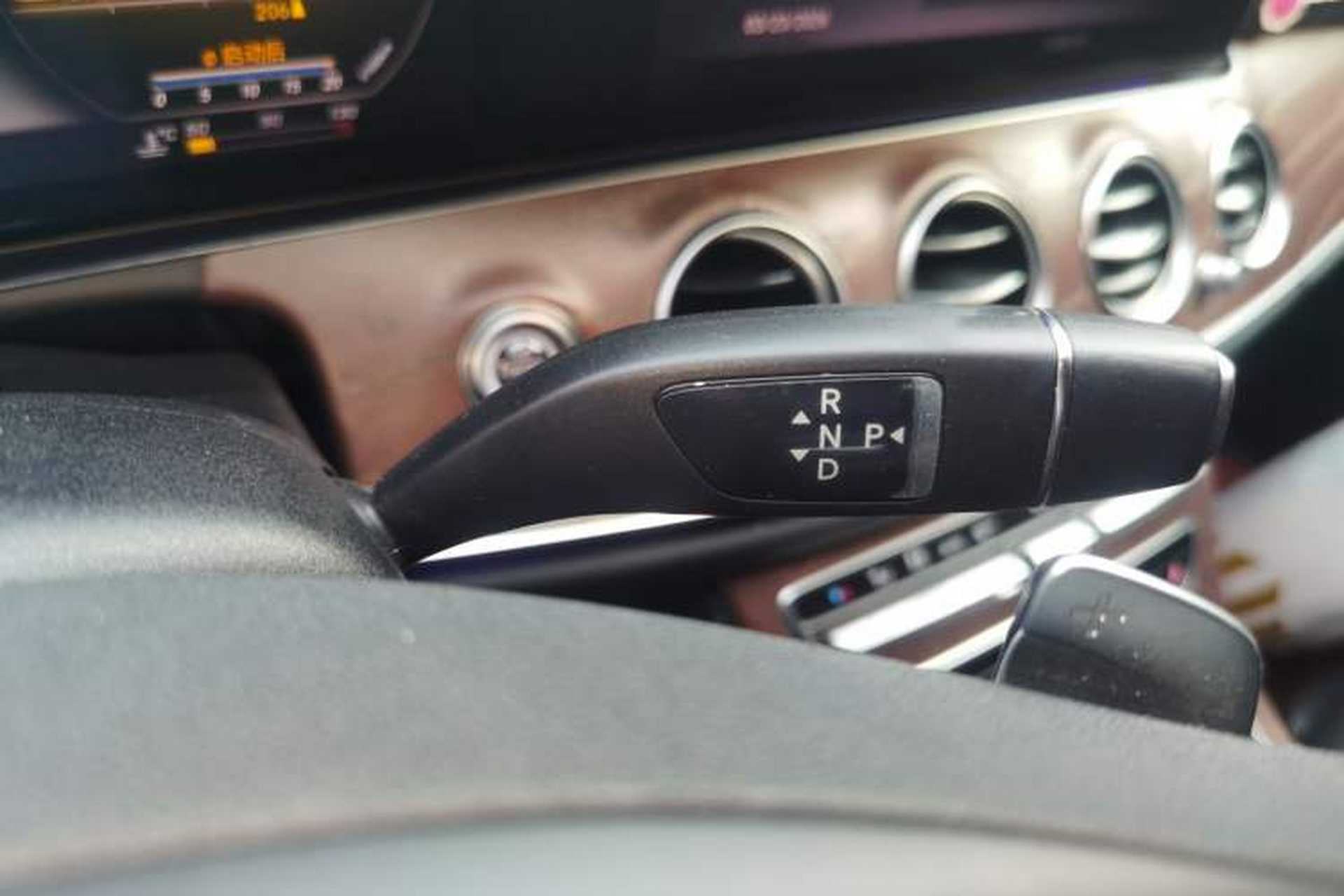 Used Mercedes-Benz E-Class 2018 E 200 L Gear Lever