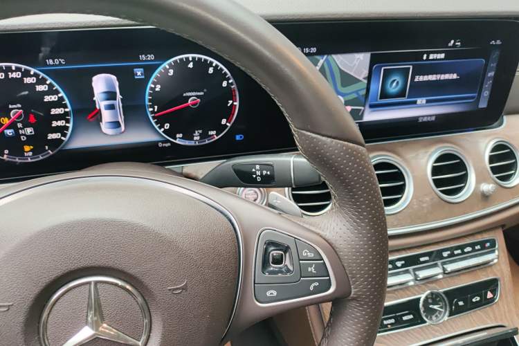Used Mercedes-Benz E-Class 2018 Facelifted E 300 L Stylish Version Gear Lever