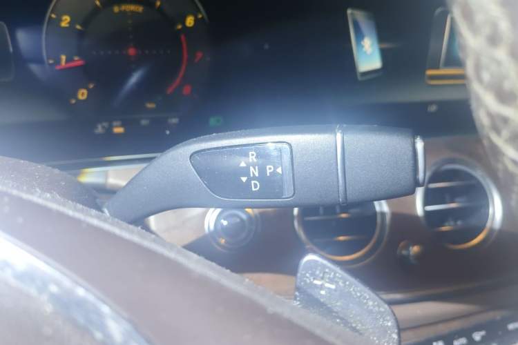 Used Mercedes-Benz E-Class 2018 Facelift E 200 L Gear Lever