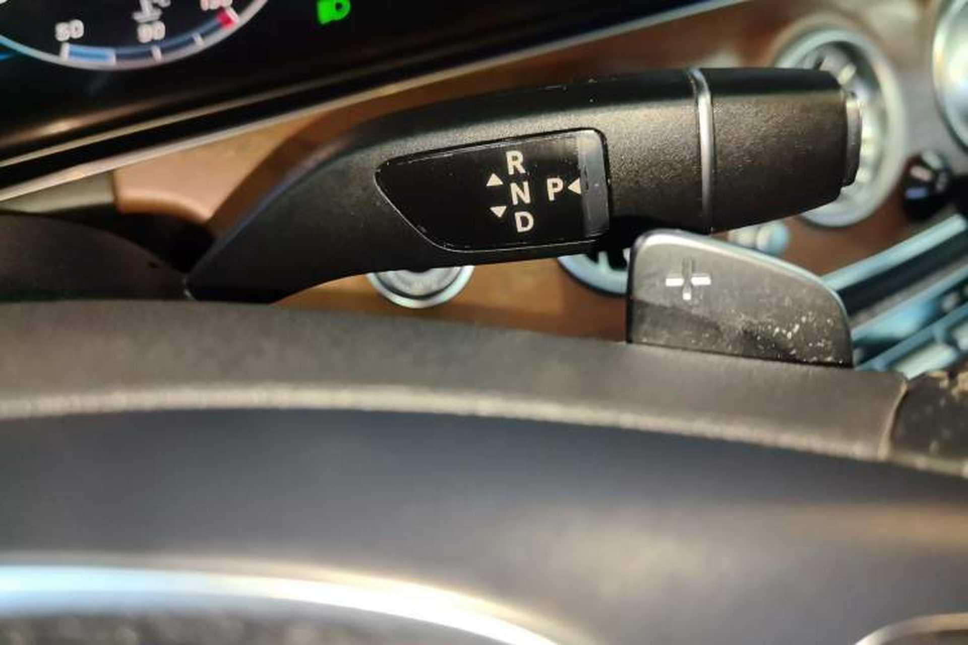Used Mercedes-Benz E-Class 2018 Facelift E 200 L Gear Lever