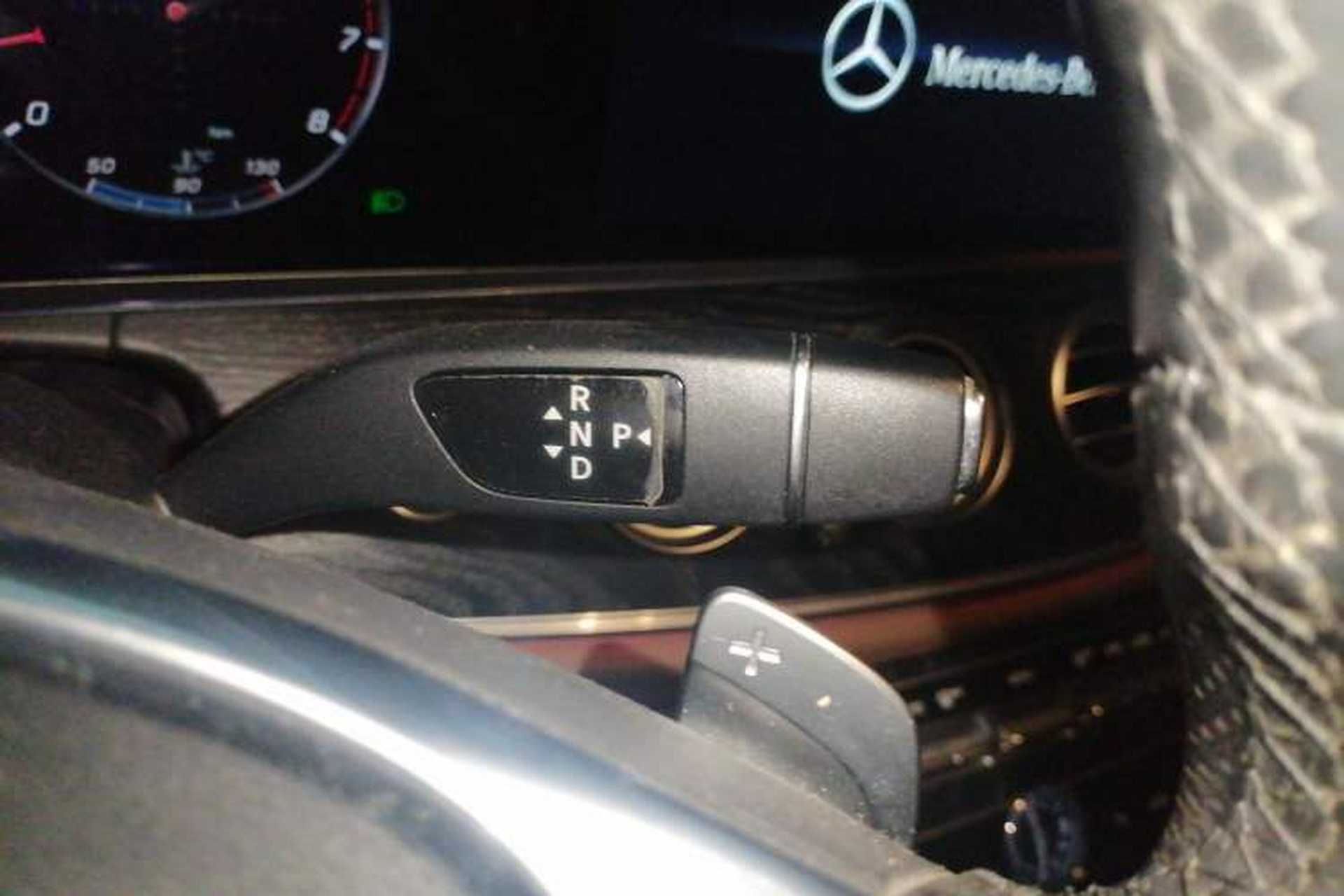 Used Mercedes-Benz E-Class 2018 E 300 L Luxury Model Gear Lever