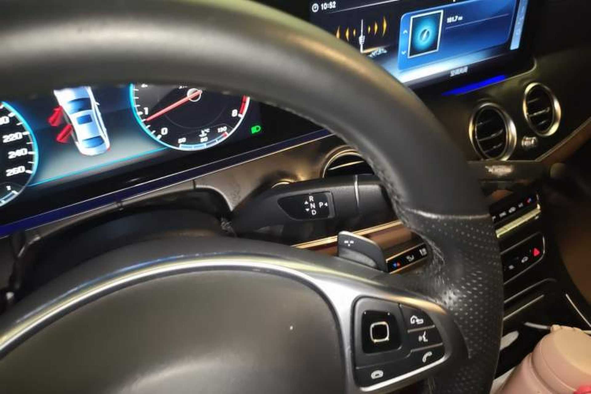Used Mercedes-Benz E-Class 2018 E 300 L Sport Luxury Edition Gear Lever
