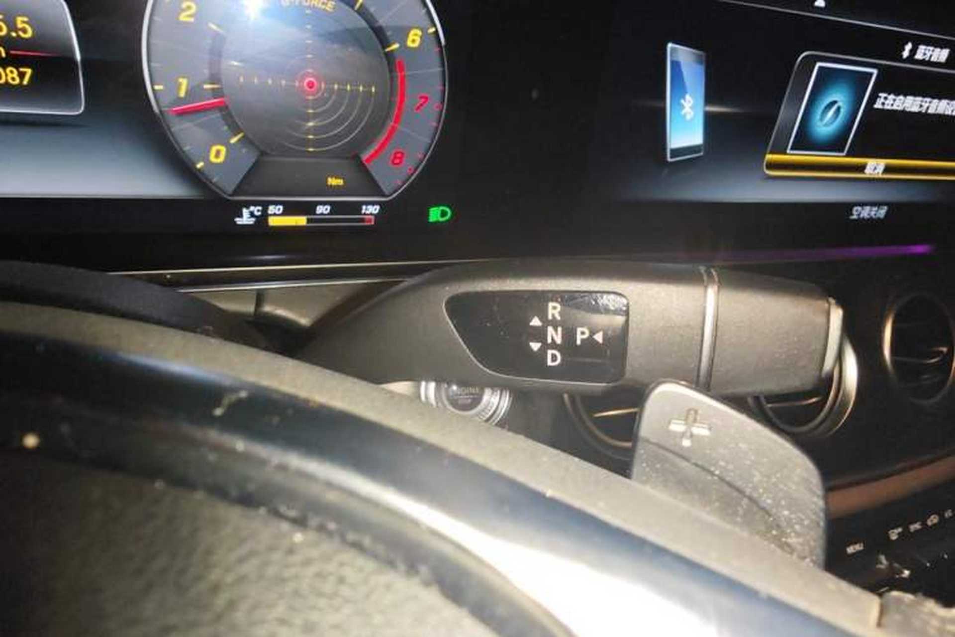 Used Mercedes-Benz E-Class 2018 E 300 L Sport Luxury Edition Gear Lever