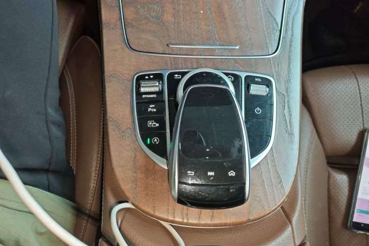 Used Mercedes-Benz E-Class 2018 Facelift E 200 L Gear Lever
