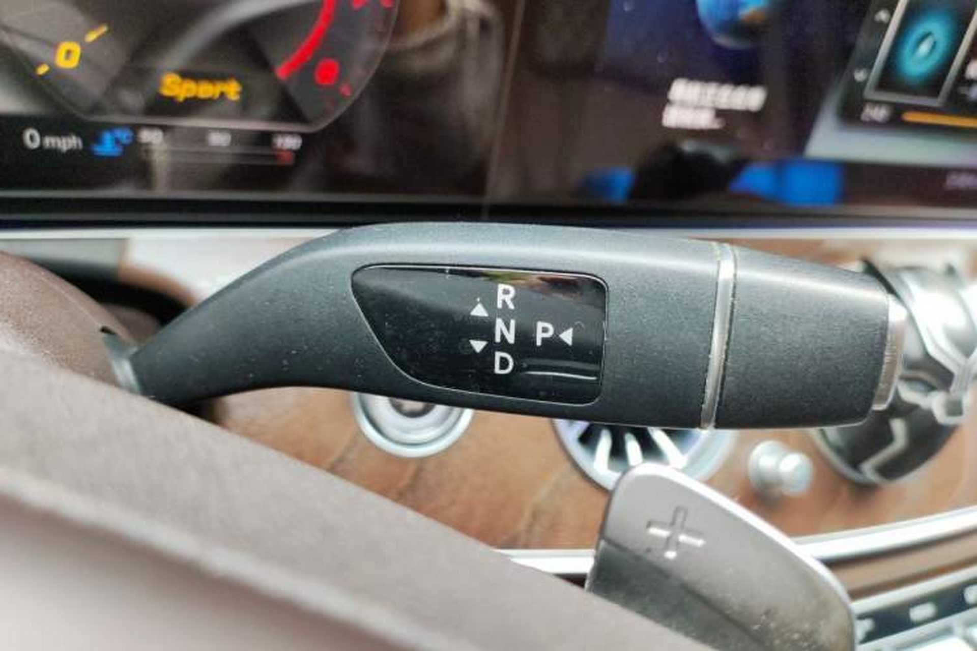 Used Mercedes-Benz E-Class 2018 Facelifted E 300 L Stylish Version Gear Lever