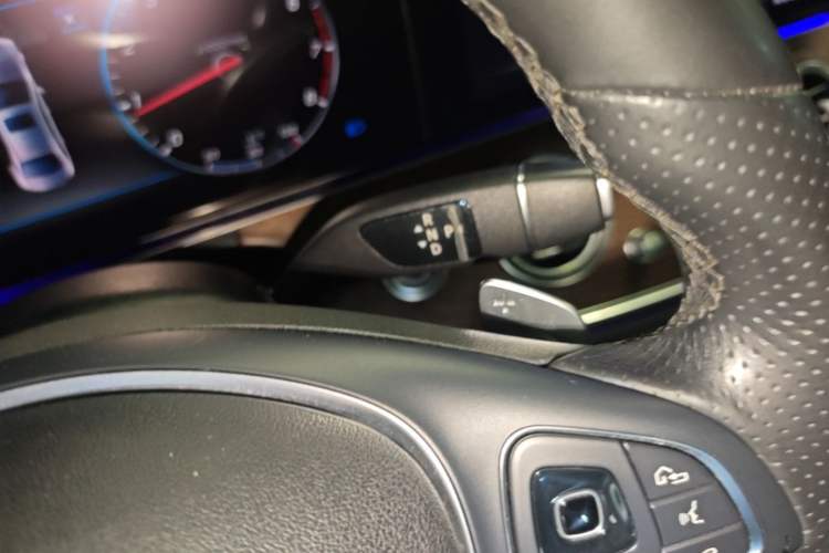 Used Mercedes-Benz E-Class 2018 Facelift E 200 L Gear Lever