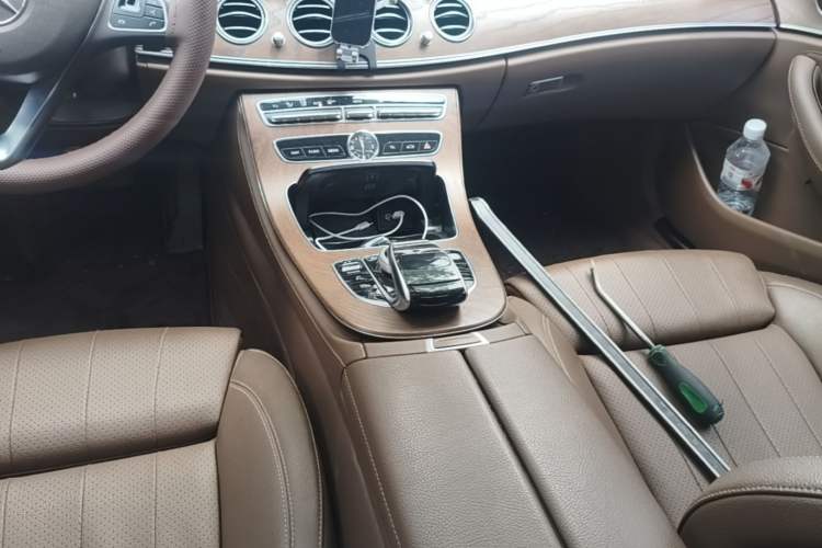 Used Mercedes-Benz E-Class 2018 Facelift E 200 L Gear Lever