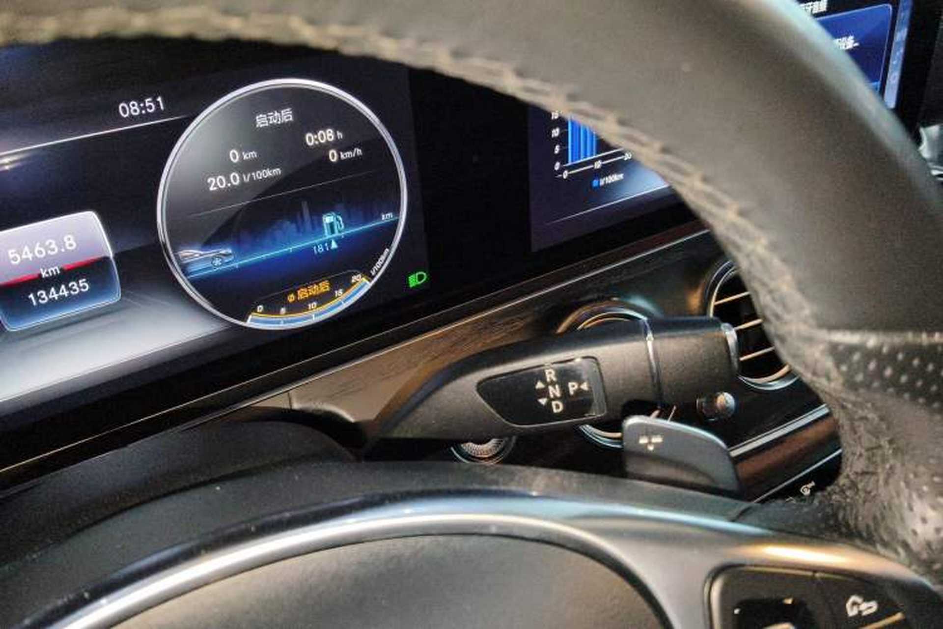 Used Mercedes-Benz E-Class 2018 E 200 L Sport Edition Gear Lever