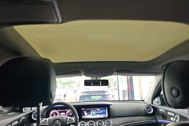 Used Mercedes-Benz E-Class 2018 Restyled E 300 L Sport Luxury Edition Headliner