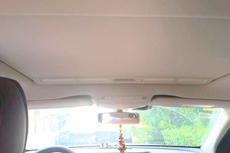 Used Mercedes-Benz E-Class 2018 Facelift E 200 L Headliner