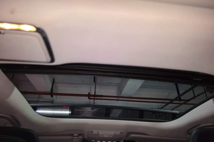 Used Mercedes-Benz E-Class 2018 E 300 L Stylish Model Headliner