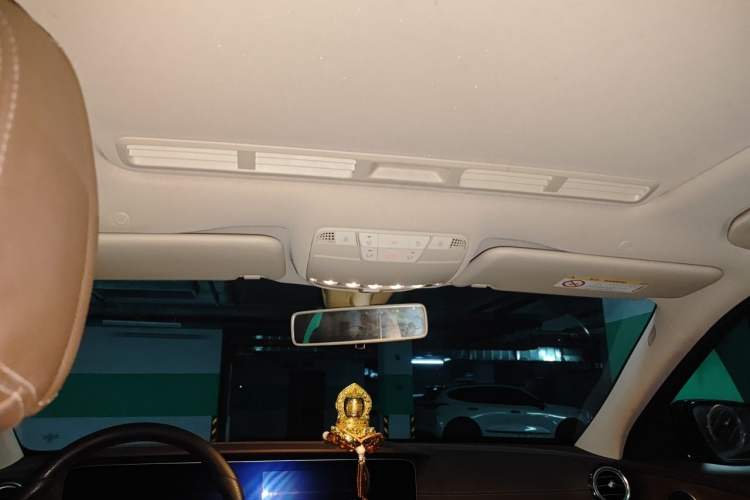 Used Mercedes-Benz E-Class 2018 E 200 L Headliner