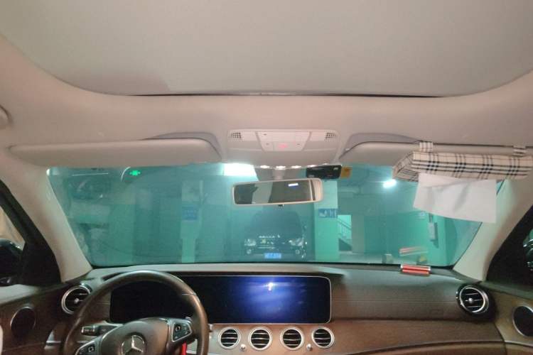 Used Mercedes-Benz E-Class 2018 Facelift E 200 L Headliner