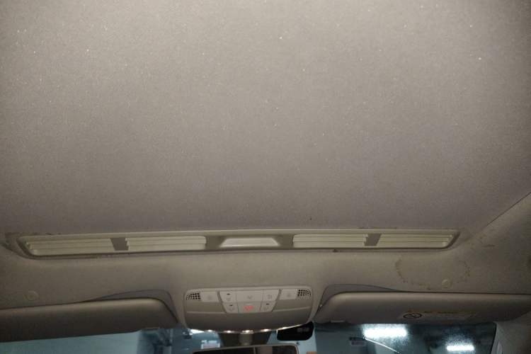 Used Mercedes-Benz E-Class 2018 Facelift E 200 L Sport 4MATIC Headliner