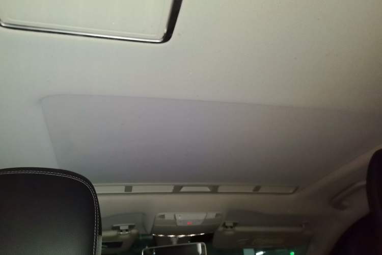 Used Mercedes-Benz E-Class 2018 E 200 L Sport Edition Headliner