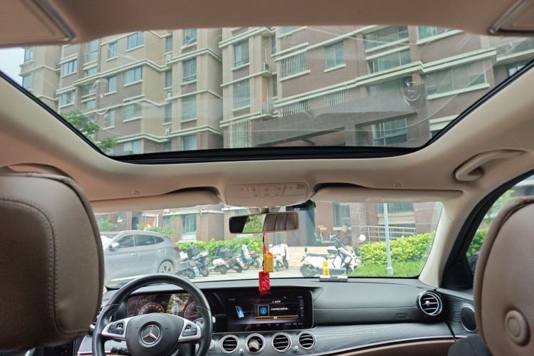 Used Mercedes-Benz E-Class 2018 Restyled E 300 L Sporty and Stylish Edition Headliner