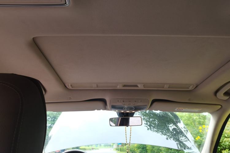Used Mercedes-Benz E-Class 2018 Facelift E 200 L Headliner