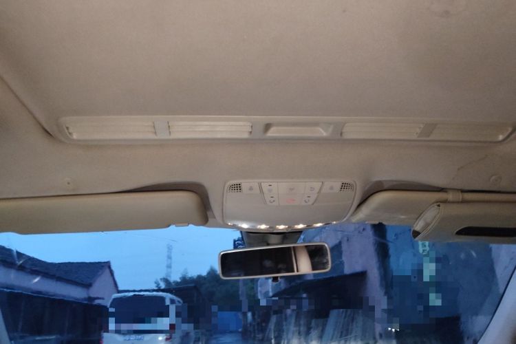Used Mercedes-Benz E-Class 2018 E 200 L Sport Edition Headliner