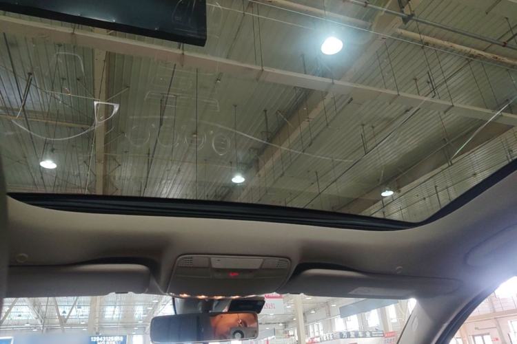 Used Mercedes-Benz E-Class 2018 Facelift E 200 L Sport 4MATIC Headliner