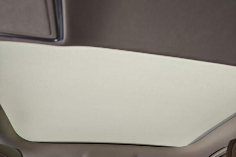 Used Mercedes-Benz E-Class 2018 E 300 L Luxury Model Headliner