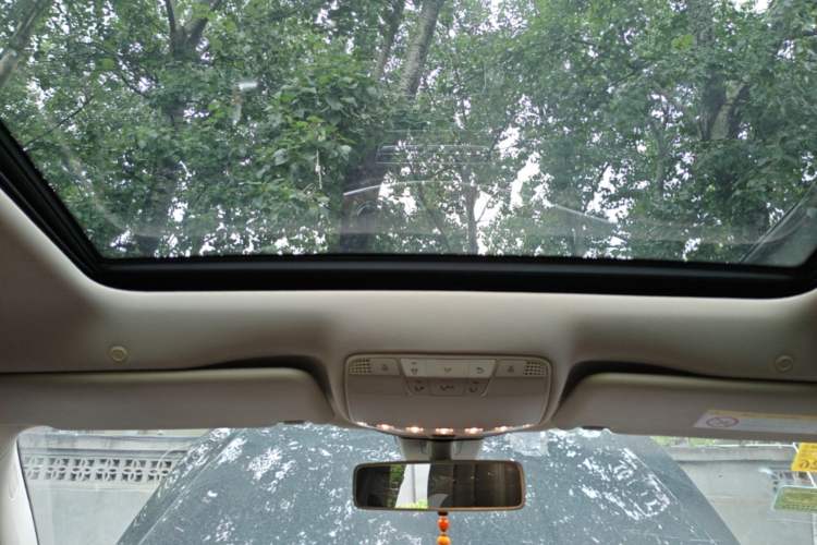 Used Mercedes-Benz E-Class 2018 Facelift E 200 L Headliner