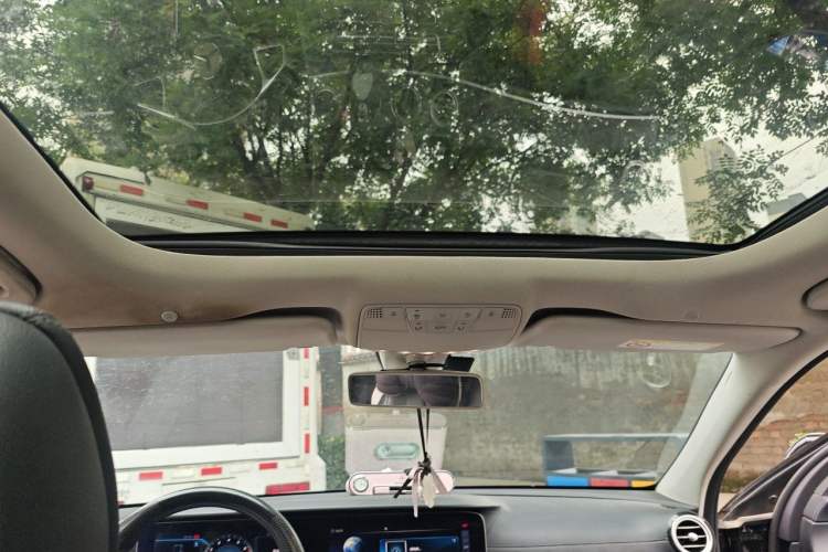 Used Mercedes-Benz E-Class 2018 E 200 L Sport Edition Headliner