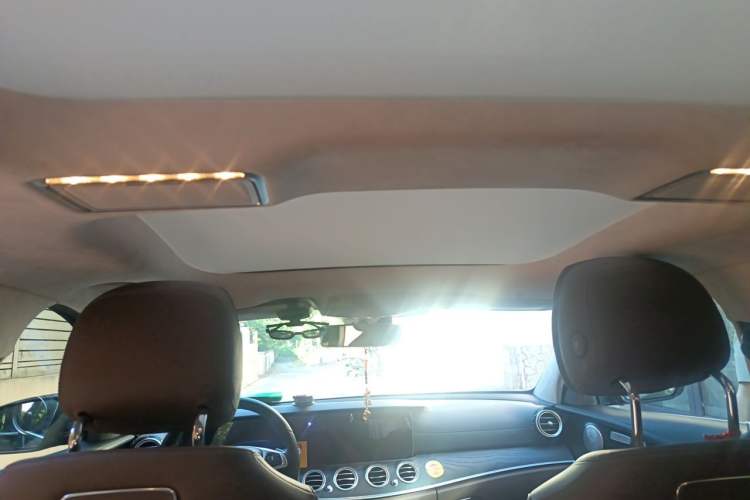 Used Mercedes-Benz E-Class 2018 Restyled E 300 L Sporty and Stylish Edition Headliner