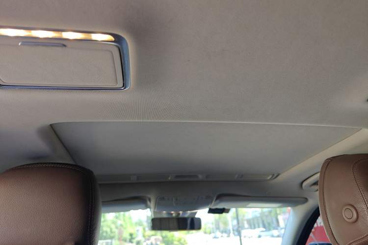 Used Mercedes-Benz E-Class 2018 E 200 L Headliner