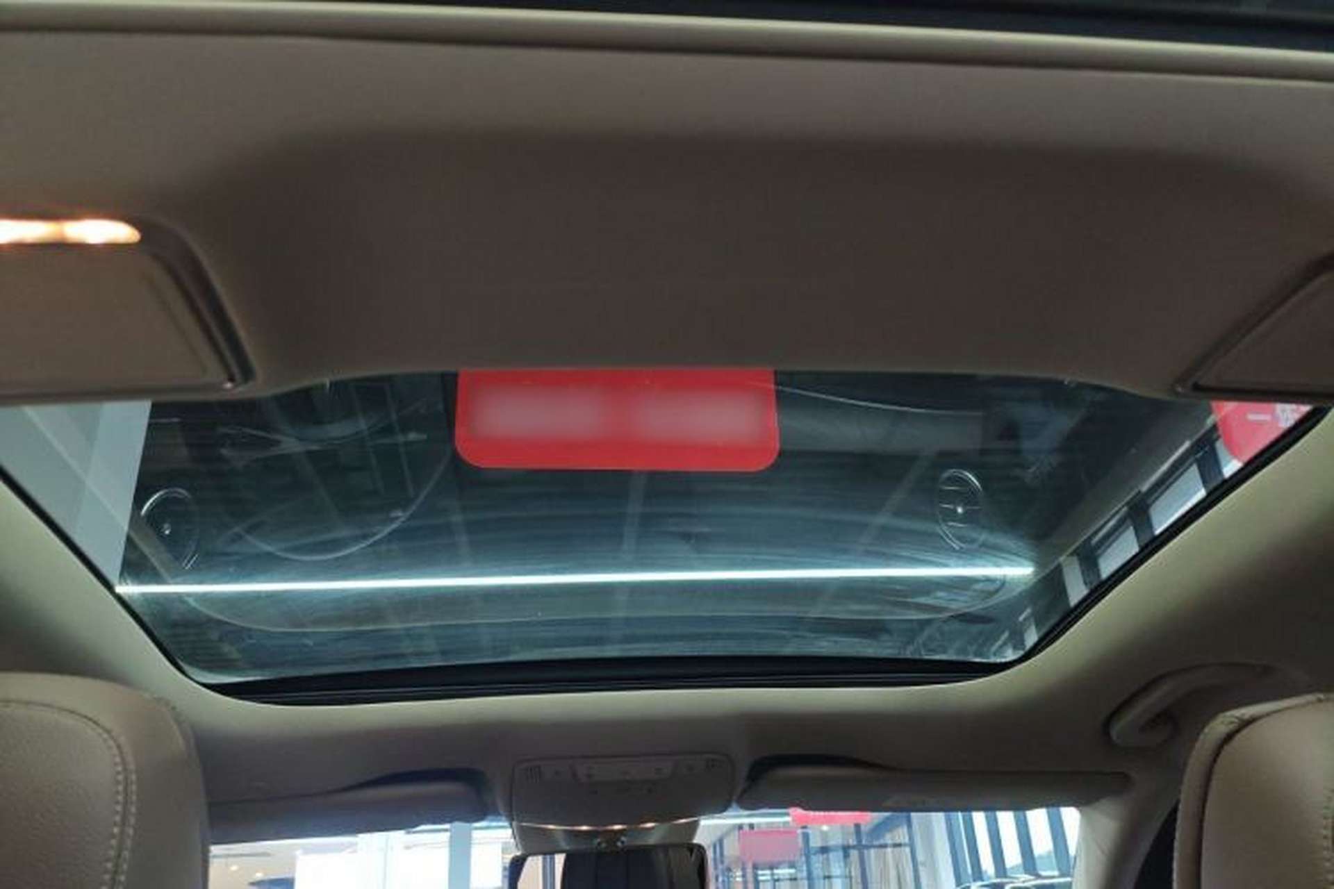 Used Mercedes-Benz E-Class 2018 Facelift E 300 L Luxury Edition Headliner