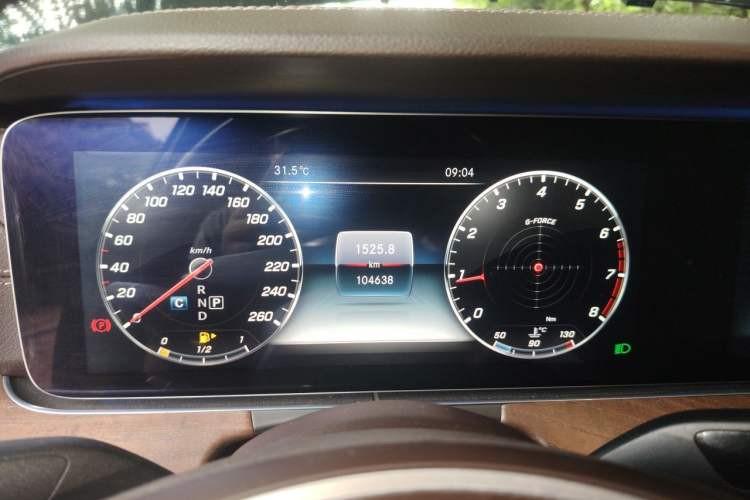 Used Mercedes-Benz E-Class 2018 Facelift E 200 L Instrument Cluster