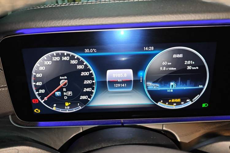 Used Mercedes-Benz E-Class 2018 Restyled E 300 L Sport Luxury Edition Instrument Cluster