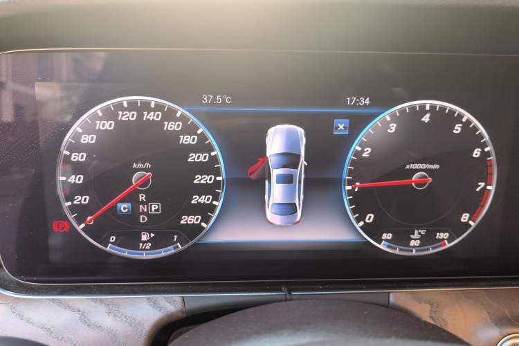 Used Mercedes-Benz E-Class 2018 Facelift E 200 L Instrument Cluster