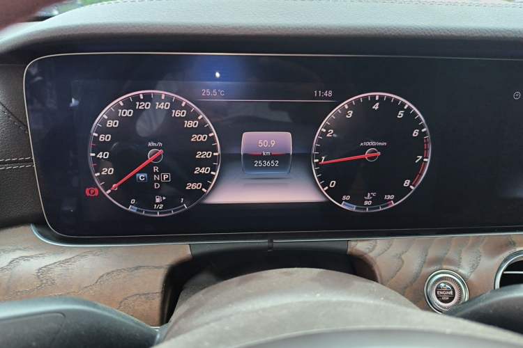 Used Mercedes-Benz E-Class 2018 Facelift E 300 L Luxury Edition Instrument Cluster